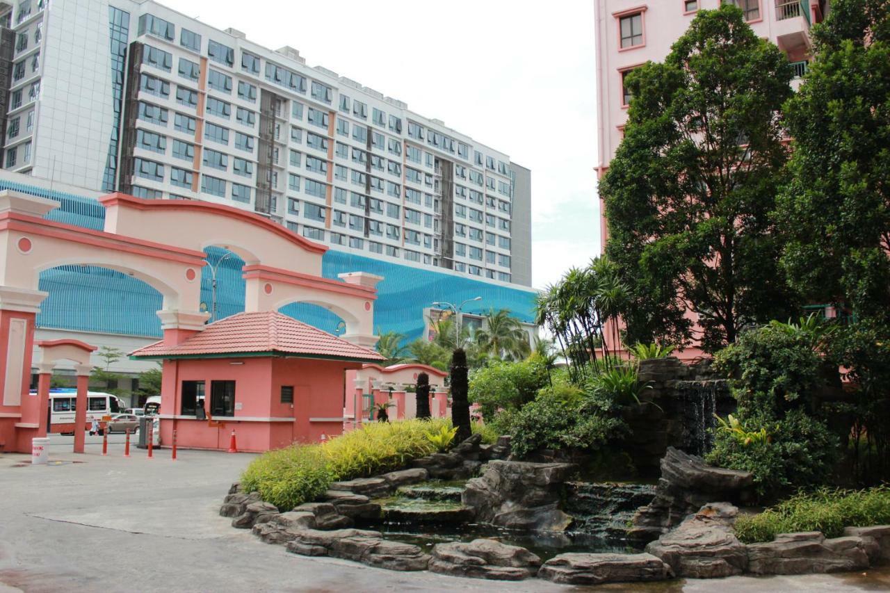Marina Residence Suites @ Marina Court Resort Condominium Kota Kinabalu Exterior photo